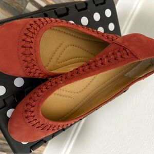 Earth Women's Red Braided Flats